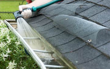 Lound gutter cleaning costs